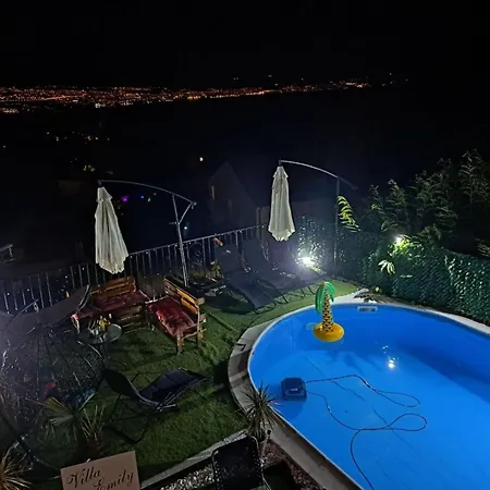 Beautiful Luxury In Emily With Amazing Sea View *