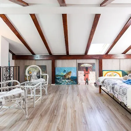 Appartement Beautiful Luxury In Emily With Amazing Sea View