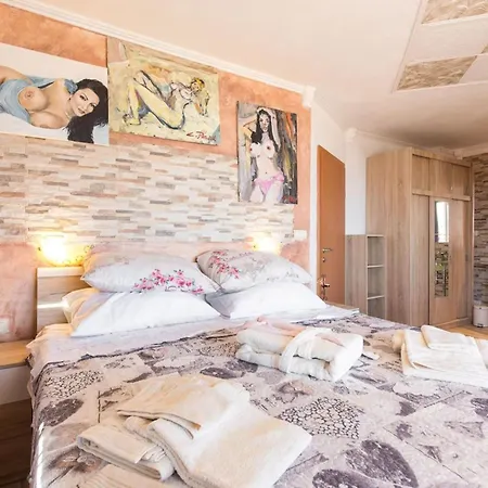 Beautiful Luxury In Emily With Amazing Sea View Opric