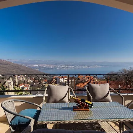 Beautiful Luxury In Emily With Amazing Sea View Opric