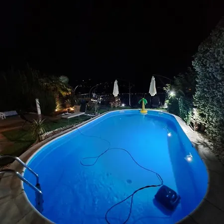 Beautiful Luxury In Emily With Amazing Sea View Apartment Opric