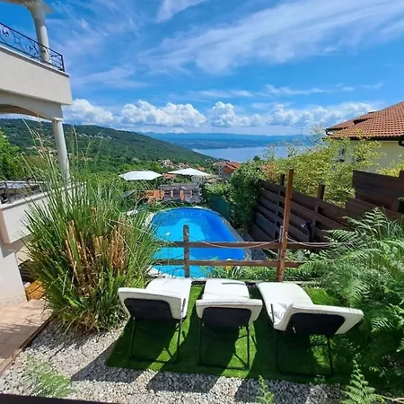 Beautiful Luxury In Emily With Amazing Sea View * Opric